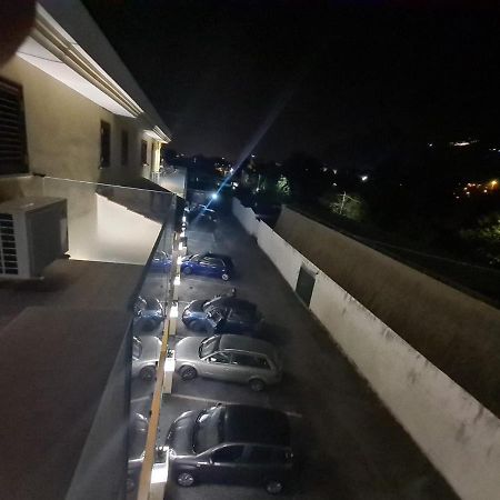Residenza Carlucci Aparthotel Ангри Екстериор снимка
