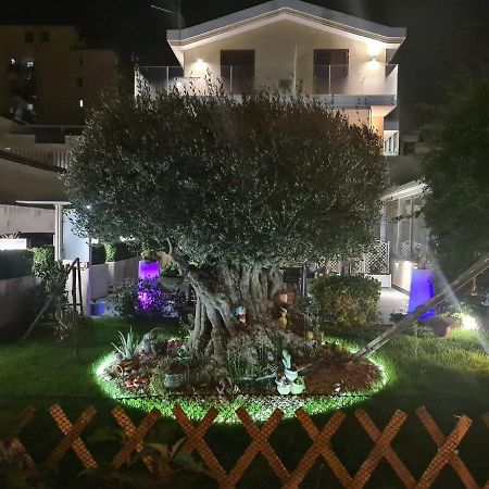 Residenza Carlucci Aparthotel Ангри Екстериор снимка